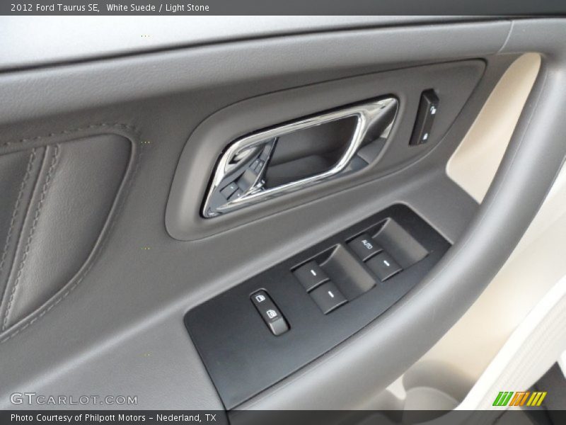 Controls of 2012 Taurus SE