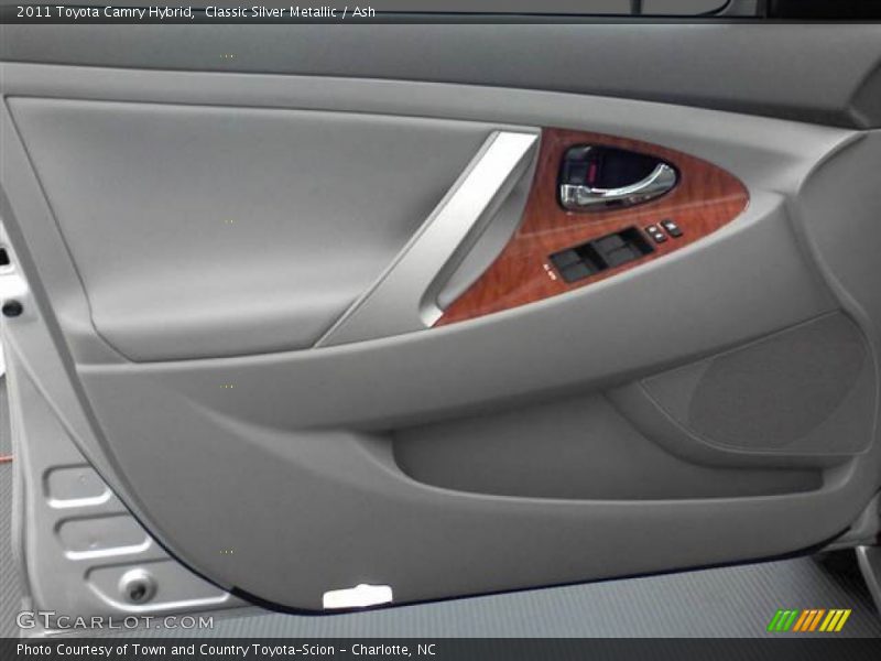 Classic Silver Metallic / Ash 2011 Toyota Camry Hybrid