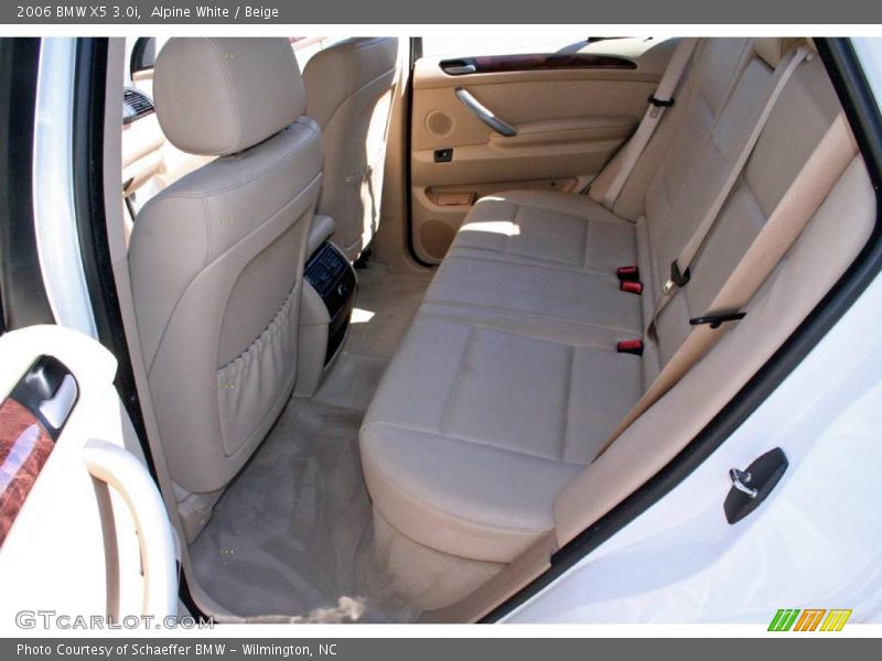 Alpine White / Beige 2006 BMW X5 3.0i