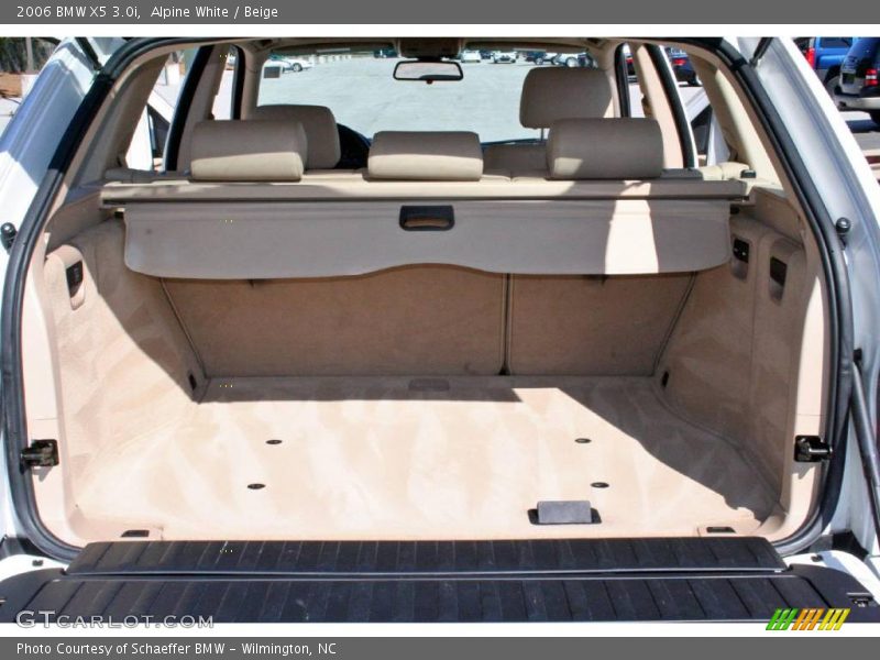 Alpine White / Beige 2006 BMW X5 3.0i