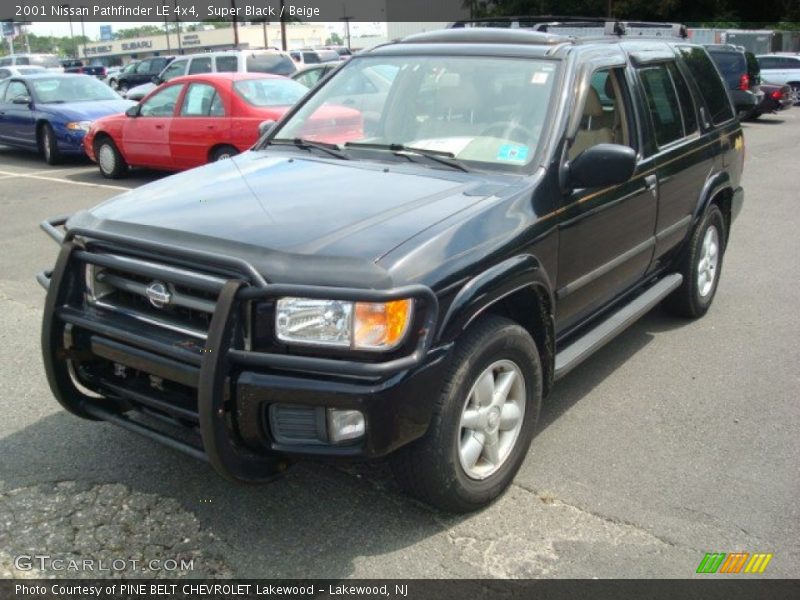 Super Black / Beige 2001 Nissan Pathfinder LE 4x4