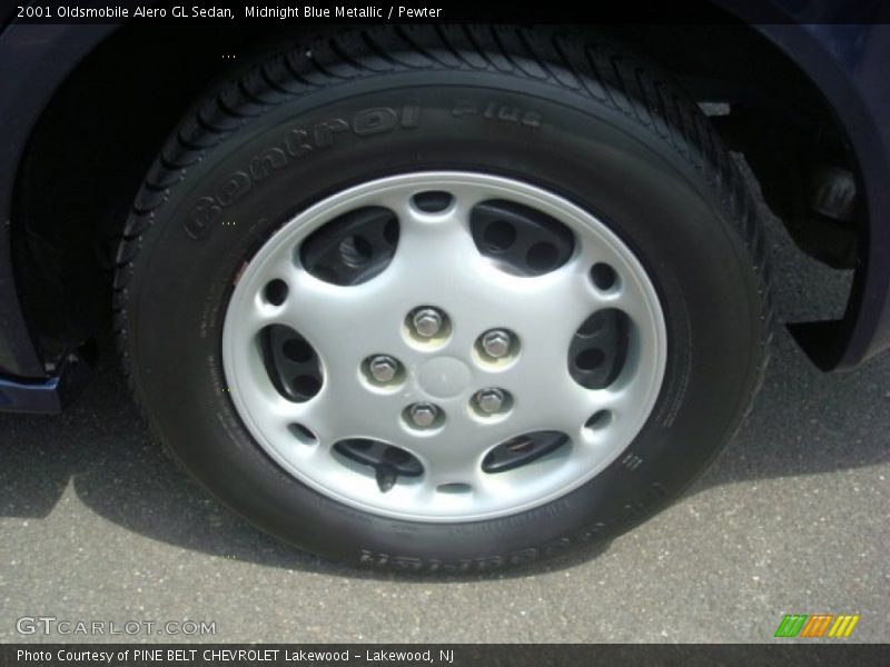  2001 Alero GL Sedan Wheel
