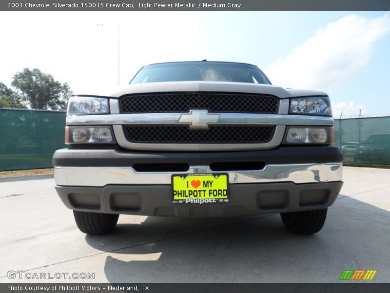 Light Pewter Metallic / Medium Gray 2003 Chevrolet Silverado 1500 LS Crew Cab