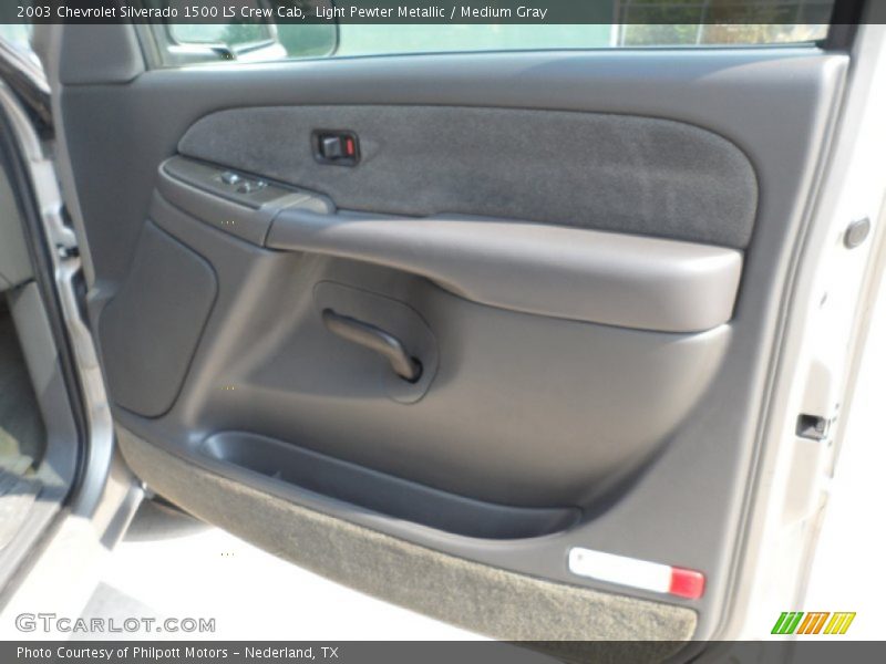 Light Pewter Metallic / Medium Gray 2003 Chevrolet Silverado 1500 LS Crew Cab