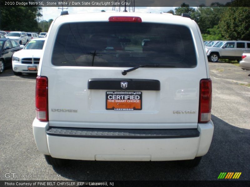 Stone White / Dark Slate Gray/Light Slate Gray 2010 Dodge Nitro SE