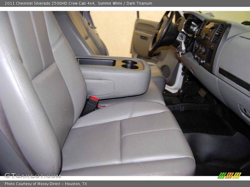 Summit White / Dark Titanium 2011 Chevrolet Silverado 2500HD Crew Cab 4x4