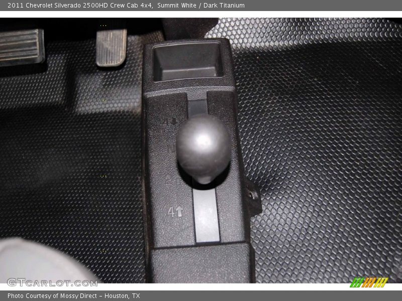 Summit White / Dark Titanium 2011 Chevrolet Silverado 2500HD Crew Cab 4x4