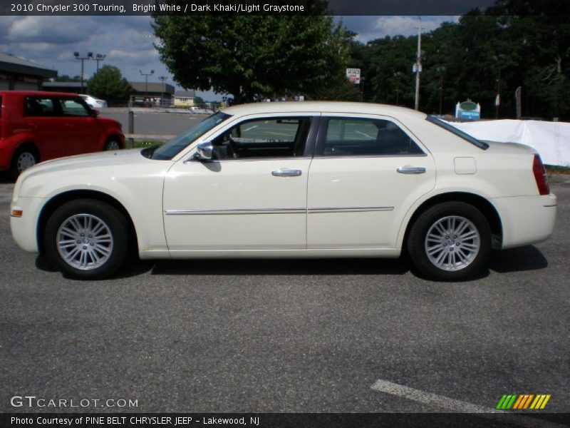 Bright White / Dark Khaki/Light Graystone 2010 Chrysler 300 Touring