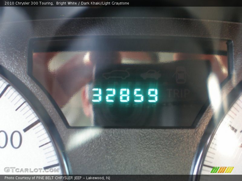Bright White / Dark Khaki/Light Graystone 2010 Chrysler 300 Touring