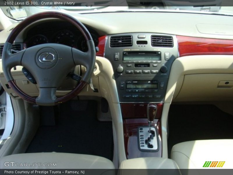 Crystal White / Ivory 2002 Lexus ES 300