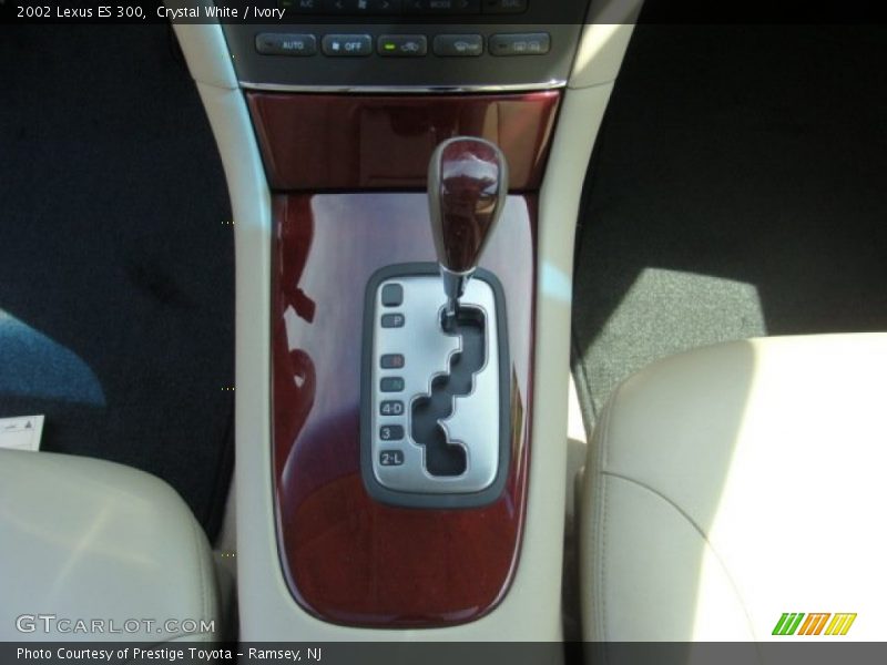 Crystal White / Ivory 2002 Lexus ES 300