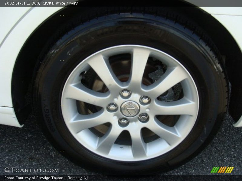 Crystal White / Ivory 2002 Lexus ES 300
