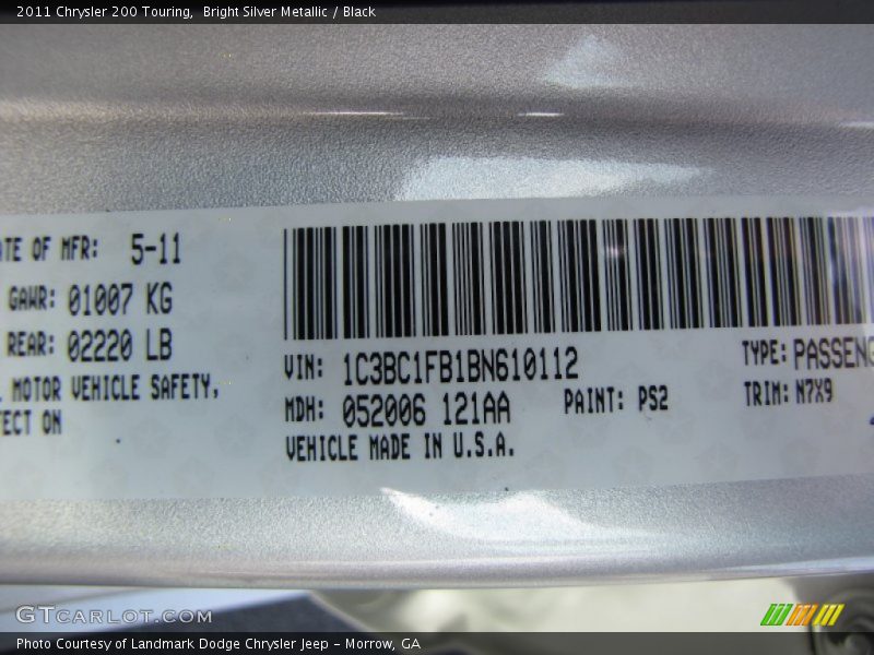 Bright Silver Metallic / Black 2011 Chrysler 200 Touring