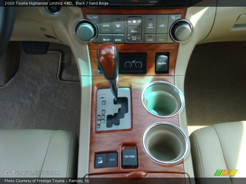 Black / Sand Beige 2009 Toyota Highlander Limited 4WD