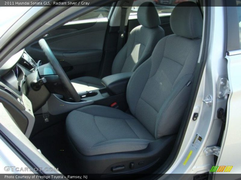 Radiant Silver / Gray 2011 Hyundai Sonata GLS
