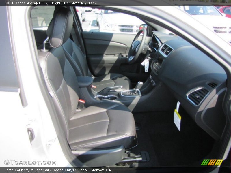 Bright Silver Metallic / Black 2011 Dodge Avenger Lux