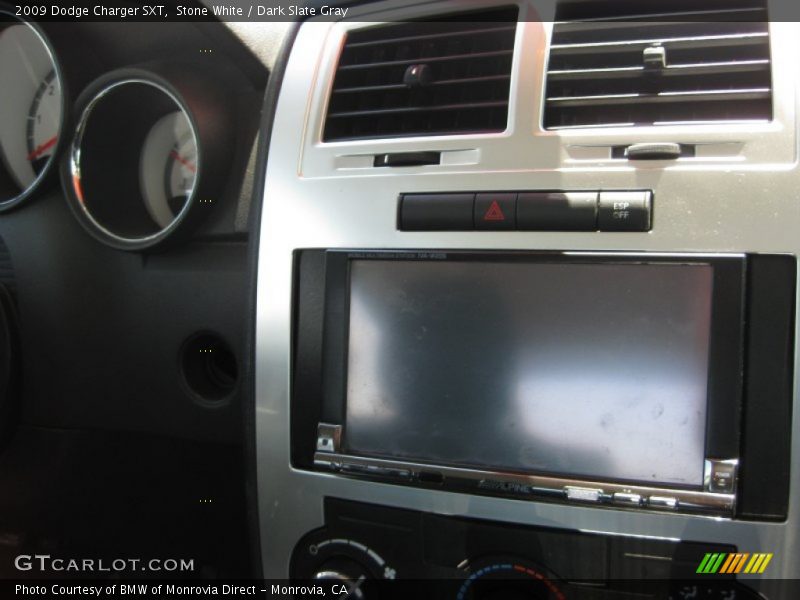 Stone White / Dark Slate Gray 2009 Dodge Charger SXT