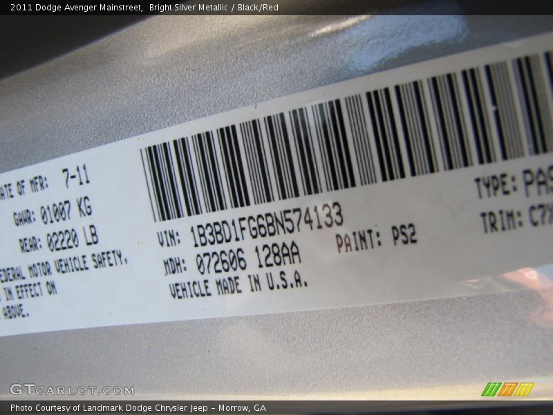 Bright Silver Metallic / Black/Red 2011 Dodge Avenger Mainstreet