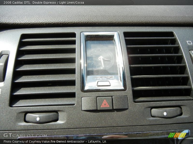 Double Espresso / Light Linen/Cocoa 2008 Cadillac DTS