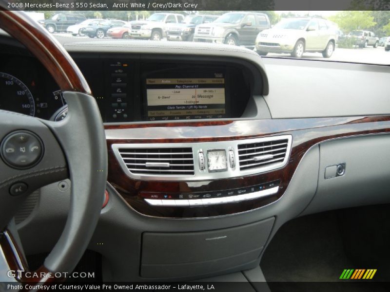 Arctic White / Grey/Dark Grey 2008 Mercedes-Benz S 550 Sedan