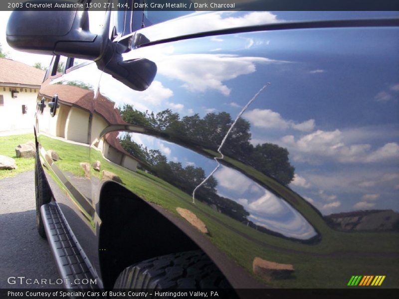 Dark Gray Metallic / Dark Charcoal 2003 Chevrolet Avalanche 1500 Z71 4x4