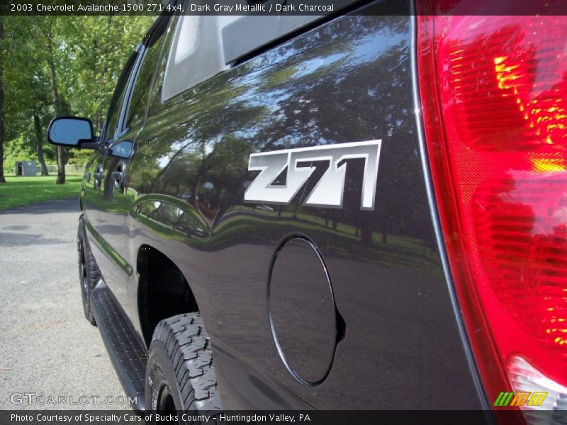 Dark Gray Metallic / Dark Charcoal 2003 Chevrolet Avalanche 1500 Z71 4x4