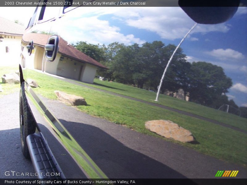 Dark Gray Metallic / Dark Charcoal 2003 Chevrolet Avalanche 1500 Z71 4x4