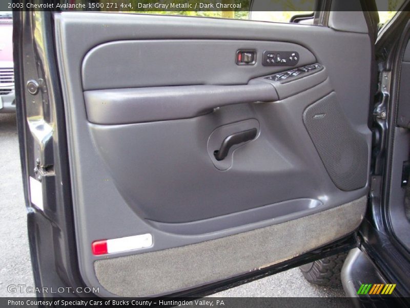 Dark Gray Metallic / Dark Charcoal 2003 Chevrolet Avalanche 1500 Z71 4x4