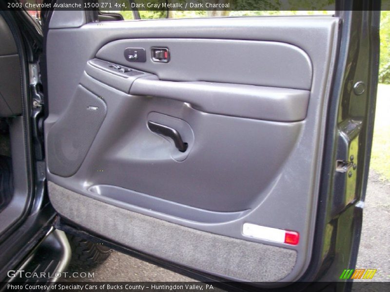 Dark Gray Metallic / Dark Charcoal 2003 Chevrolet Avalanche 1500 Z71 4x4