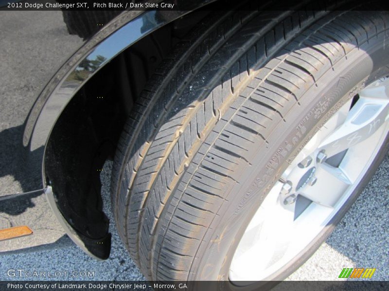 Pitch Black / Dark Slate Gray 2012 Dodge Challenger SXT