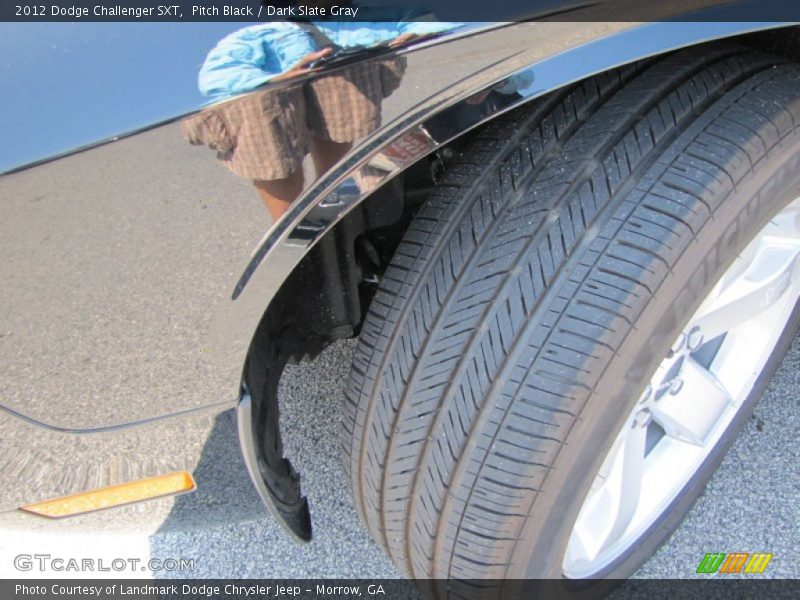 Pitch Black / Dark Slate Gray 2012 Dodge Challenger SXT