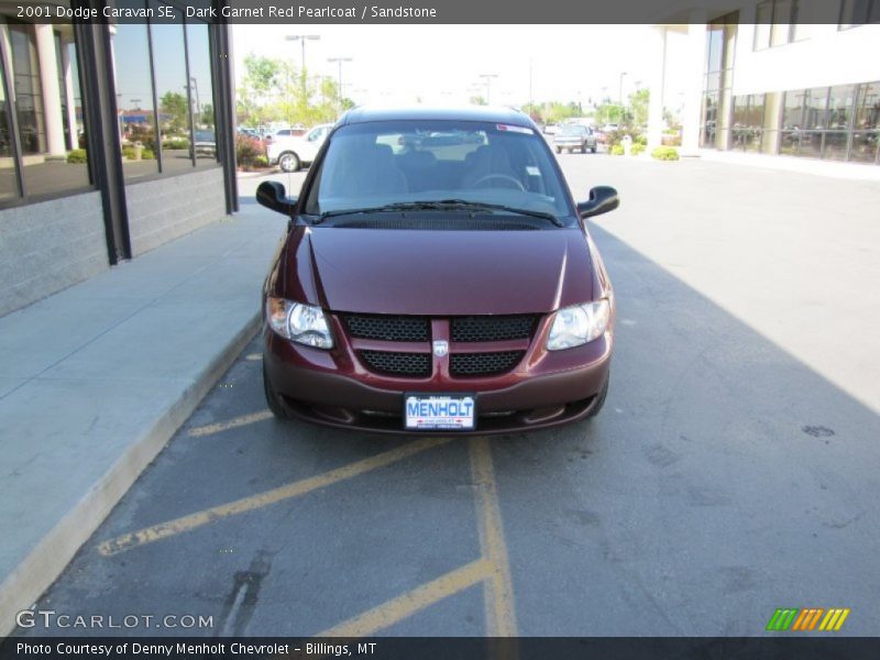 Dark Garnet Red Pearlcoat / Sandstone 2001 Dodge Caravan SE