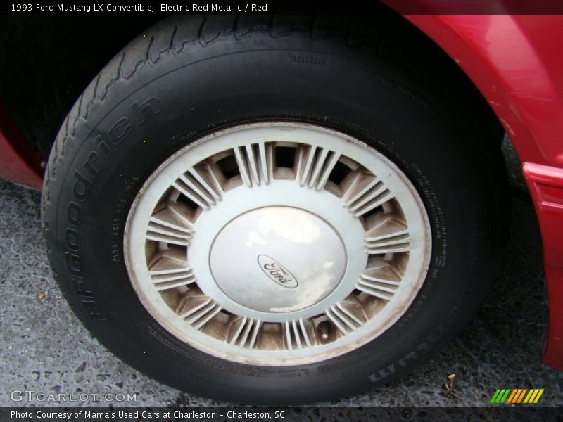  1993 Mustang LX Convertible Wheel