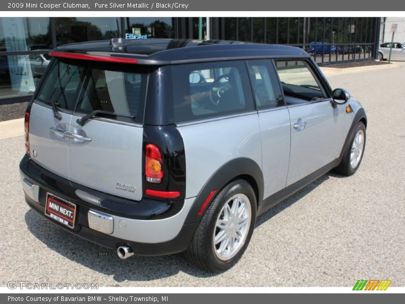 Pure Silver Metallic / Black/Grey 2009 Mini Cooper Clubman