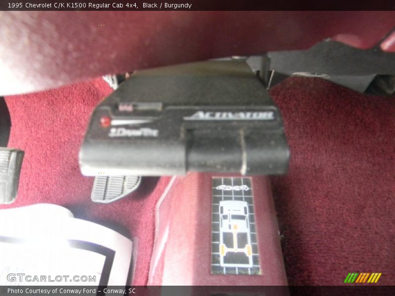 Black / Burgundy 1995 Chevrolet C/K K1500 Regular Cab 4x4
