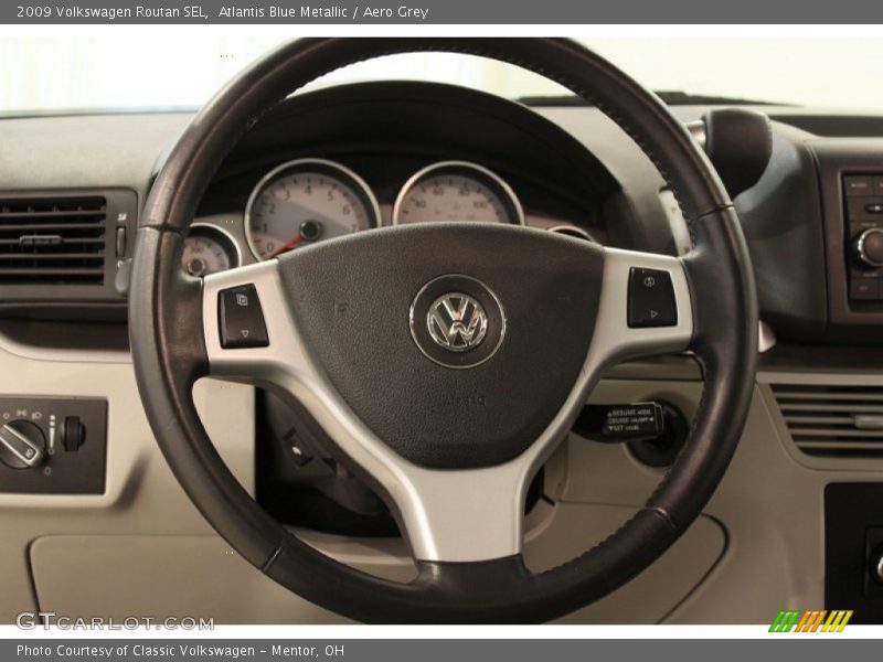 Atlantis Blue Metallic / Aero Grey 2009 Volkswagen Routan SEL