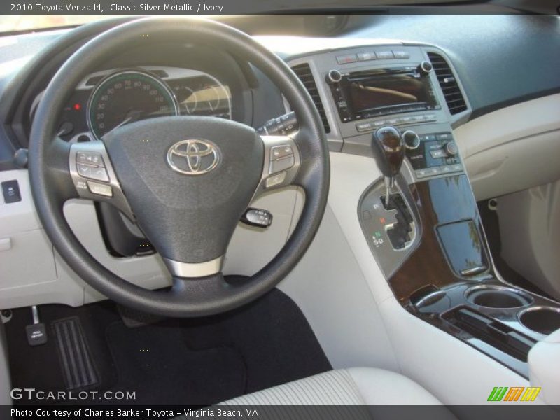 Classic Silver Metallic / Ivory 2010 Toyota Venza I4