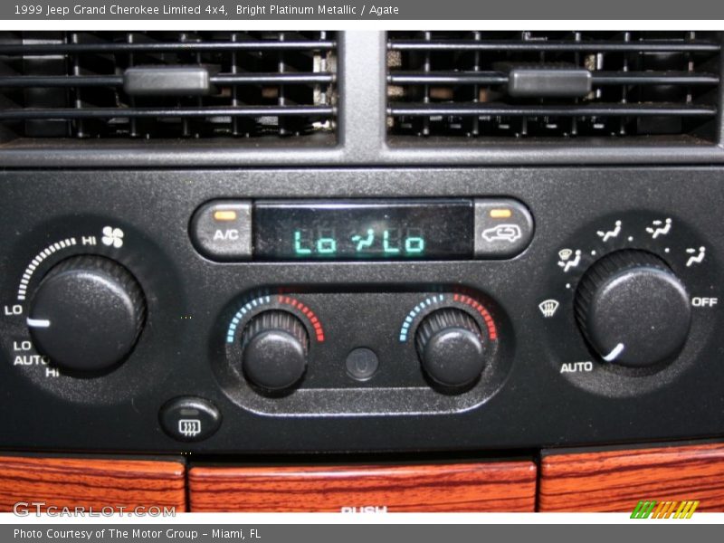 Bright Platinum Metallic / Agate 1999 Jeep Grand Cherokee Limited 4x4