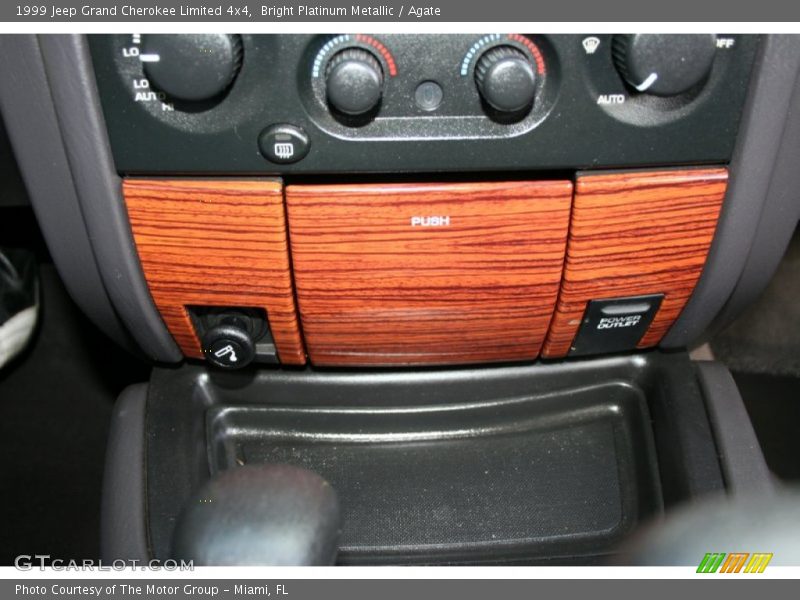 Bright Platinum Metallic / Agate 1999 Jeep Grand Cherokee Limited 4x4