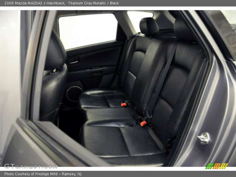  2006 MAZDA3 s Hatchback Black Interior