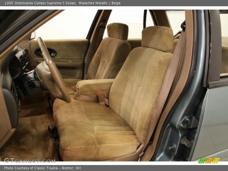  1995 Cutlass Supreme S Sedan Beige Interior