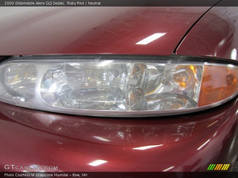 Ruby Red / Neutral 2000 Oldsmobile Alero GLS Sedan