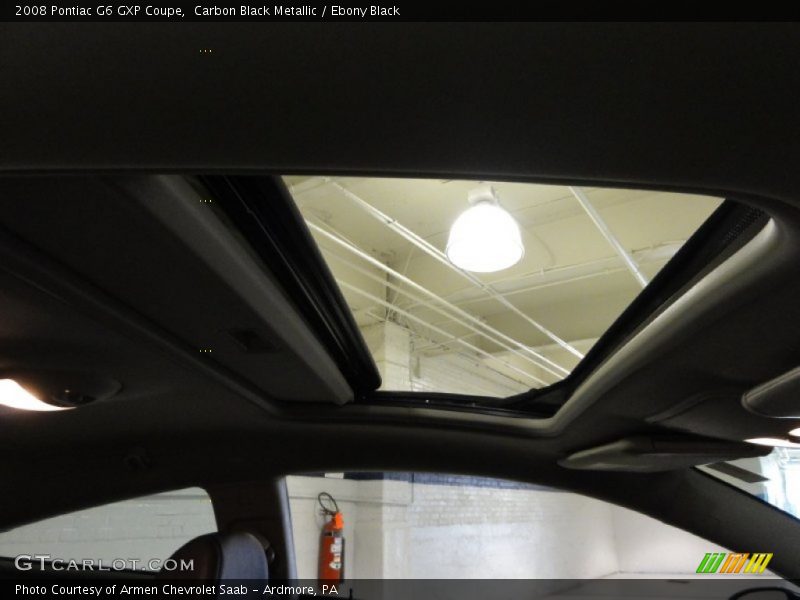 Sunroof of 2008 G6 GXP Coupe