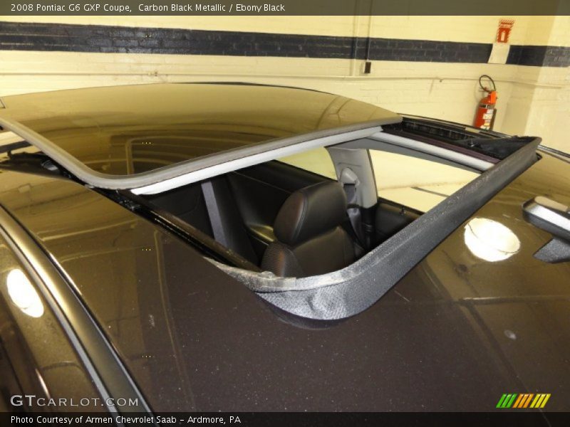 Sunroof of 2008 G6 GXP Coupe