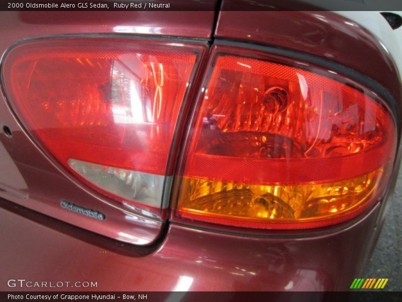 Ruby Red / Neutral 2000 Oldsmobile Alero GLS Sedan