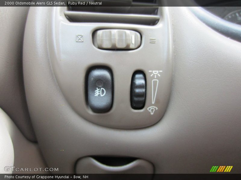 Controls of 2000 Alero GLS Sedan