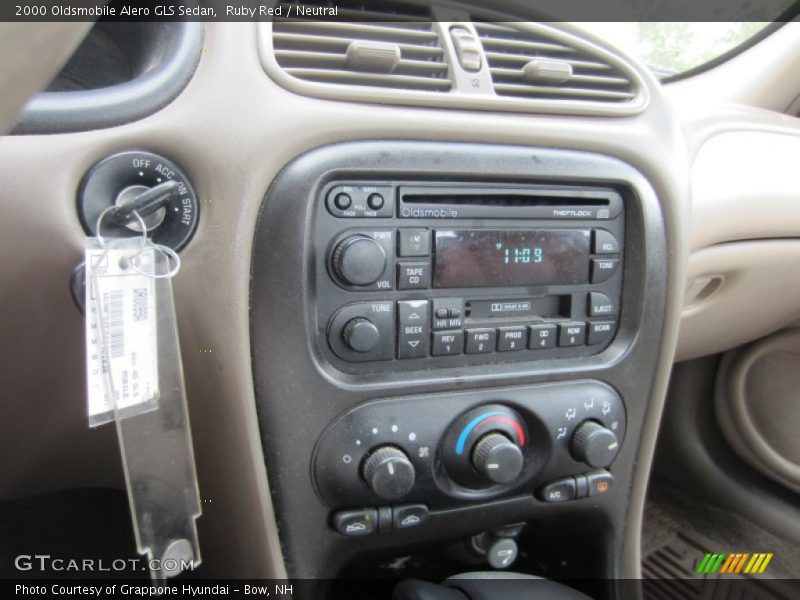 Audio System of 2000 Alero GLS Sedan