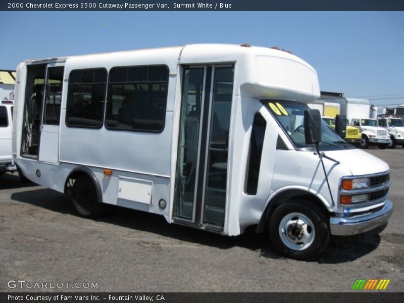 Summit White / Blue 2000 Chevrolet Express 3500 Cutaway Passenger Van