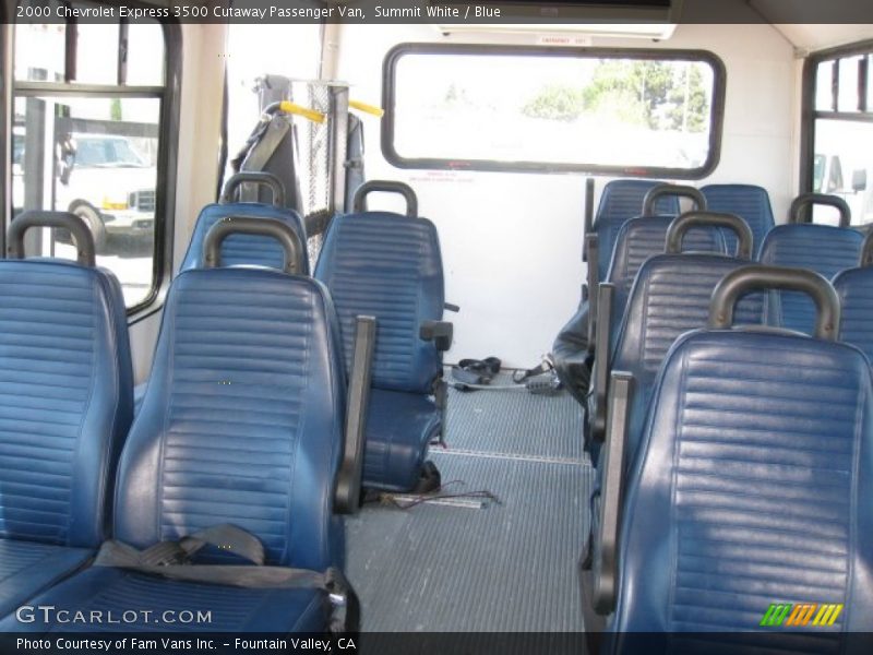 Summit White / Blue 2000 Chevrolet Express 3500 Cutaway Passenger Van
