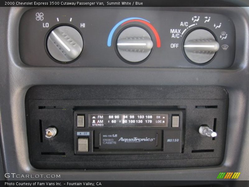 Summit White / Blue 2000 Chevrolet Express 3500 Cutaway Passenger Van